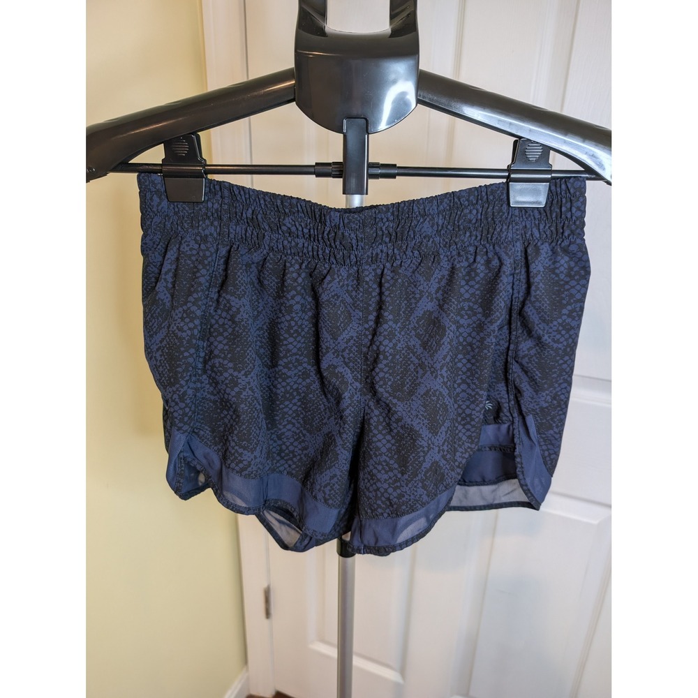 Athleta Mesh Racer Run Short Women S Blue Black Snakeskin Animal Print 4 Inch